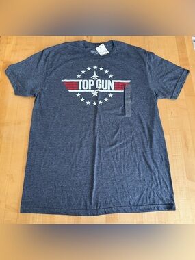 NEW* Top Gun ✈️ Movie Paramount T Shirt Men’s L Blue Patriotic Star Graphic